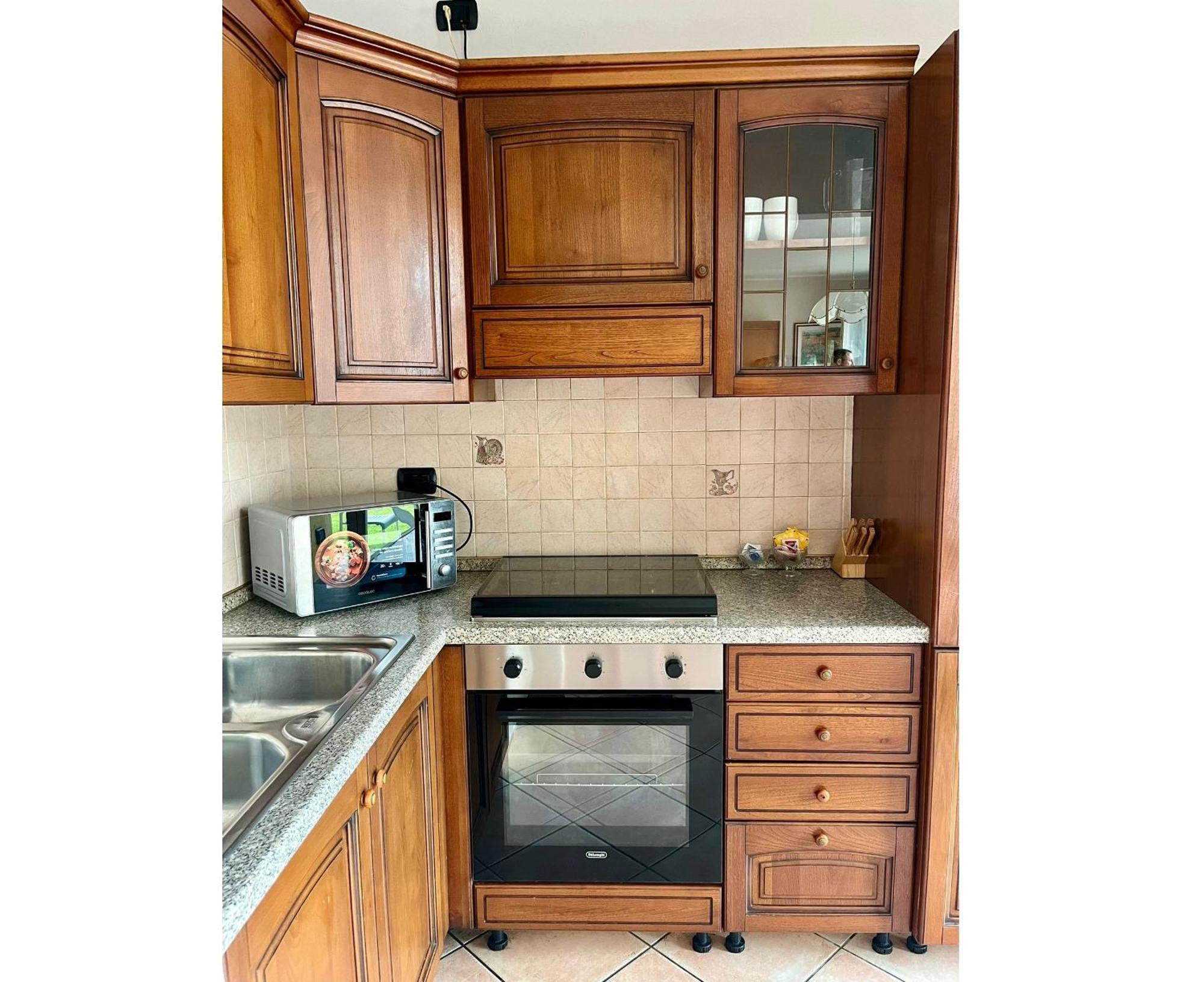 Apartment With Garden And Garage Dongo - Larihome A28 Экстерьер фото