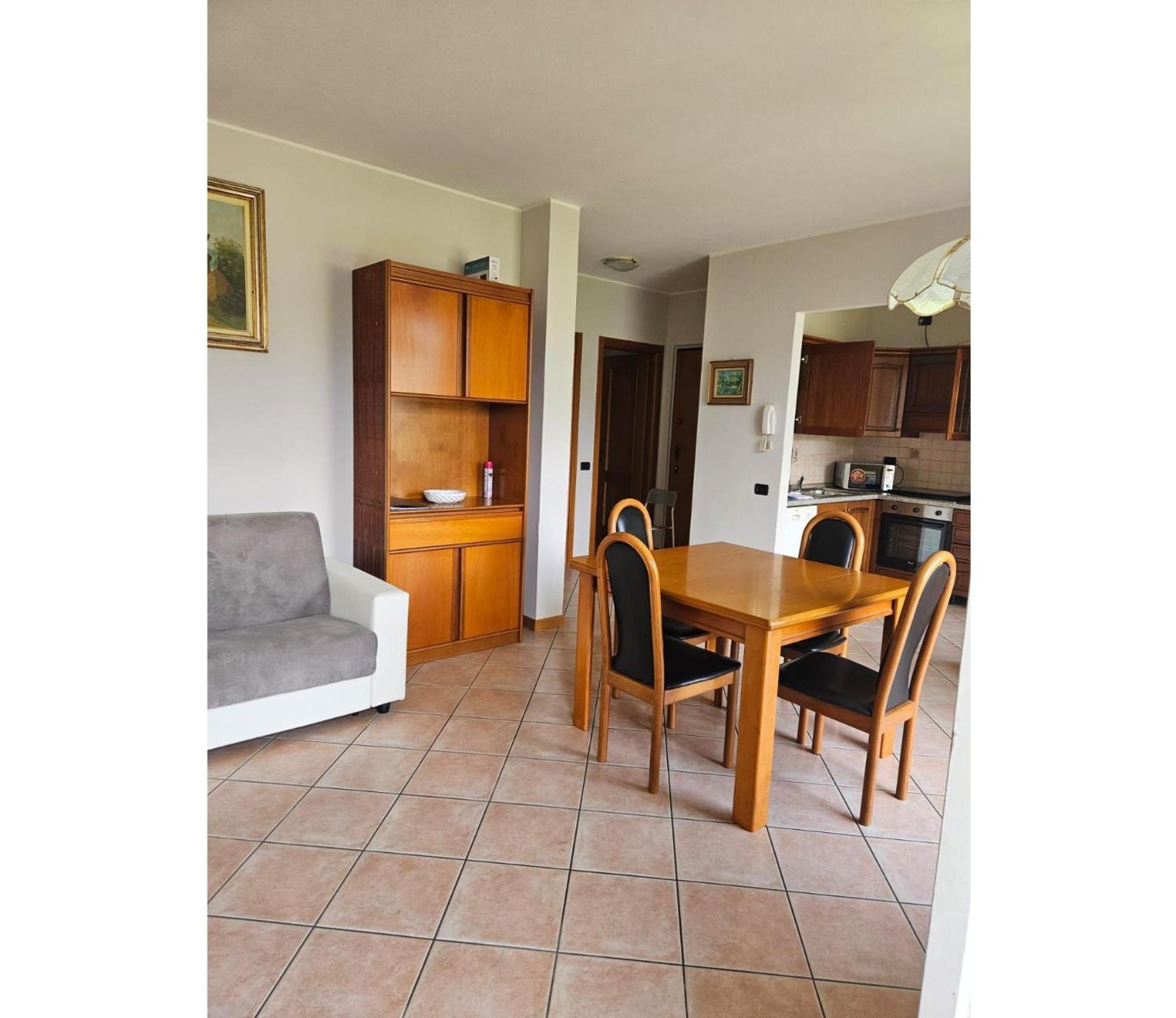 Apartment With Garden And Garage Dongo - Larihome A28 Экстерьер фото